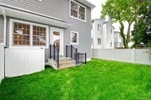 30 Kirkwood, Port Washington, NY 11050 - Photo 36