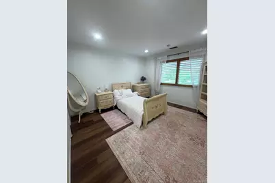 83 Foxwood Drive, Jericho, NY 11753 - Photo 8