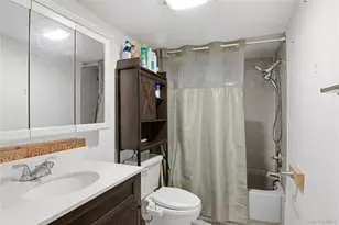 157 Belleview Ave, Center Moriches, NY 11934 - Photo 32