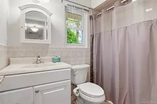 157 Belleview Ave, Center Moriches, NY 11934 - Photo 28