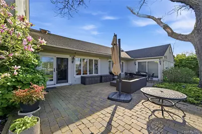 31 The Moor, East Islip, NY 11730 - Photo 42