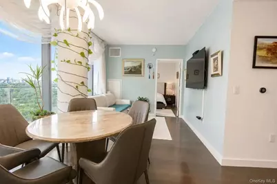 131-03 40th Road #20P, Flushing, NY 11354 - Photo 8