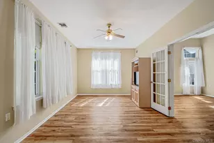 576 Leisure Dr, Ridge, NY 11961 - Photo 6