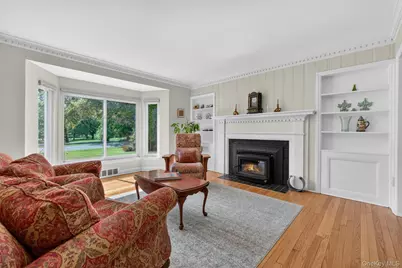 194 Wilbur Boulevard, Poughkeepsie, NY 12603 - Photo 6