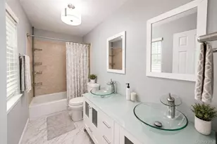 20 Essex Cir, Shirley, NY 11967 - Photo 16