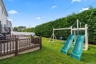 79 Joyce Road, Plainview, NY 11803 - Photo 20