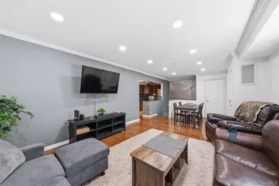 230 Lake Pointe Circle #230, Middle Island, NY 11953 - Photo 10