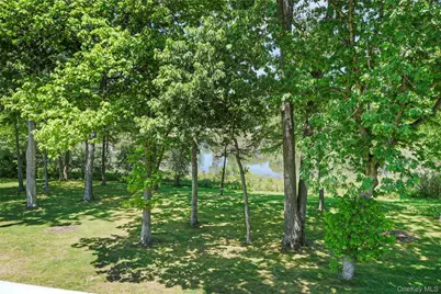 230 Lake Pointe Circle #230, Middle Island, NY 11953 - Photo 28