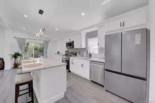11 A Dogwood Ln, Manorville, NY 11949 - Photo 8