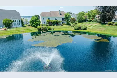53 Pembroke Drive, Glen Cove, NY 11542 - Photo 34