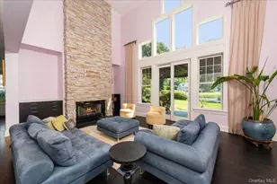53 Pembroke Dr, Glen Cove, NY 11542 - Photo 12