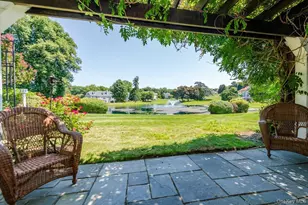 53 Pembroke Dr, Glen Cove, NY 11542 - Photo 32