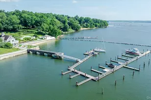 53 Pembroke Dr, Glen Cove, NY 11542 - Photo 48