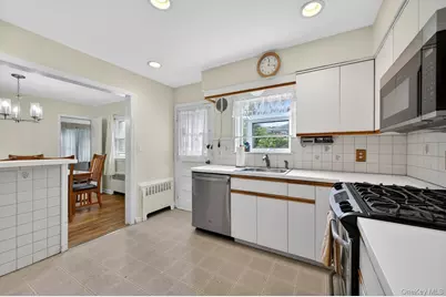 567 Pearl Street, Oceanside, NY 11572 - Photo 18