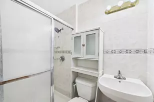 220 Nassau Blvd, New Hyde Park, NY 11040 - Photo 26