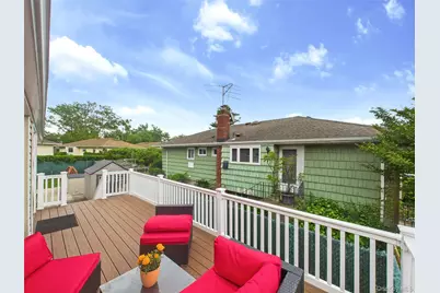 220 Nassau Boulevard, New Hyde Park, NY 11040 - Photo 10