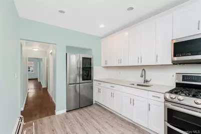 2812 Harrington Avenue, Bronx, NY 10461 - Photo 8