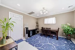 50 Ridge Ln, Levittown, NY 11756 - Photo 8