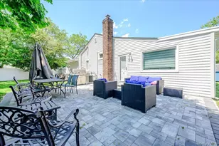 534 Allen Rd, Woodmere, NY 11598 - Photo 22