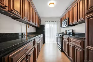 23-10 21st Ave, Astoria, NY 11105 - Photo 14