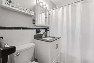 175 Bryant Ave, White Plains, NY 10605 - Photo 14