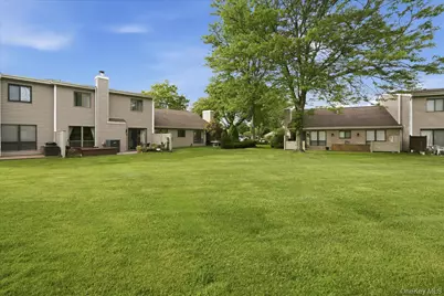 79 S Pond Lane, Smithtown, NY 11787 - Photo 28