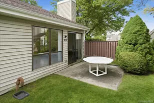 79 S Pond Ln, Smithtown, NY 11787 - Photo 26