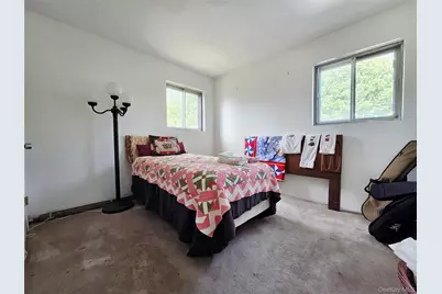 211 Babylon Street, Islip Terrace, NY 11752 - Photo 6