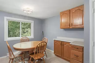1903 Parr Lake Dr, Newburgh, NY 12550 - Photo 10
