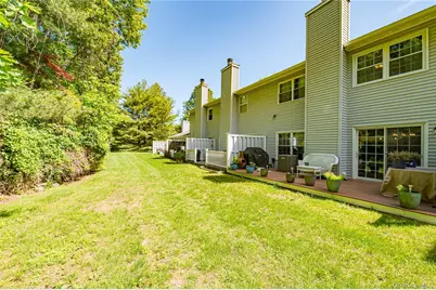 806 Sara Circle, Port Jefferson Station, NY 11776 - Photo 24