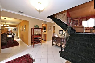 2959 Len Dr, Bellmore, NY 11710 - Photo 2