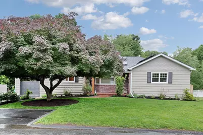 29 Clinton Avenue, Tappan, NY 10983 - Photo 1