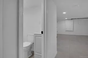 173-62 103rd Rd, Jamaica, NY 11433 - Photo 20