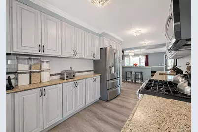 413 Woodfield Road, West Hempstead, NY 11552 - Photo 12