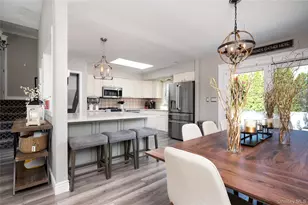 3765 Lynn Ln, Wantagh, NY 11793 - Photo 12