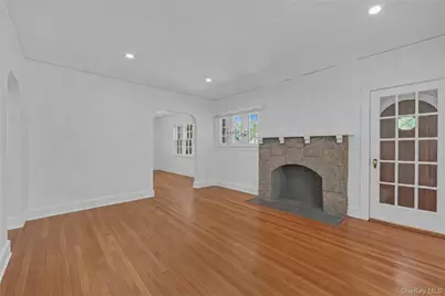 27 Summit Street, Eastchester, NY 10709 - Photo 4