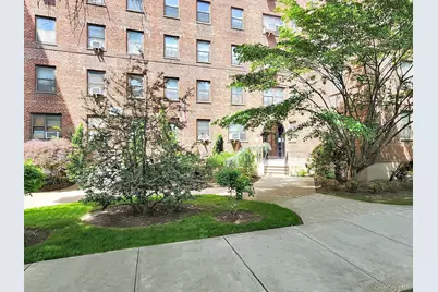 29-08 139th Street #1D, Flushing, NY 11354 - Photo 8