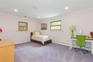 48 River Heights Dr, Smithtown, NY 11787 - Photo 18