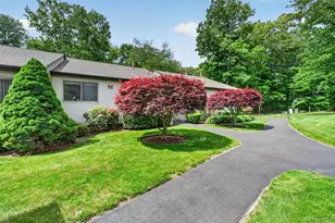 113 Village Rd, Yorktown Heights, NY 10598 - Photo 2