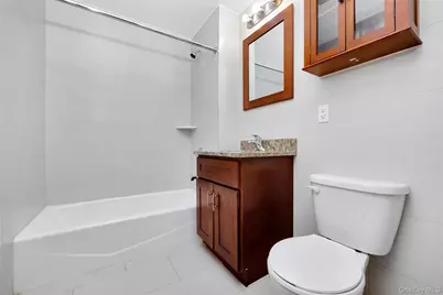 172-18 Jamaica Avenue, Jamaica, NY 11432 - Photo 22