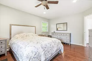2466 New York New York Ave, Melville, NY 11747 - Photo 30