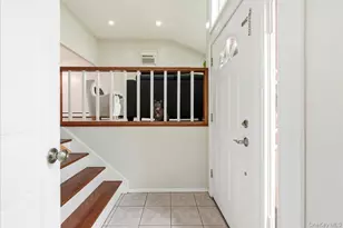 2466 New York New York Ave, Melville, NY 11747 - Photo 4