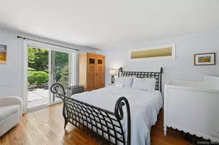 17 Pauchogue Ave, East Islip, NY 11730 - Photo 14