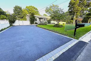 1 Heston Rd, Shirley, NY 11967 - Photo 4