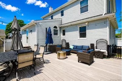 140 Euclid Avenue, Massapequa, NY 11758 - Photo 24