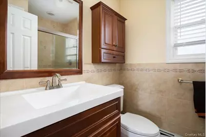 140 Euclid Avenue, Massapequa, NY 11758 - Photo 6