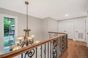 298 Vista Dr, Jericho, NY 11753 - Photo 16