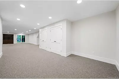298 Vista Drive, Jericho, NY 11753 - Photo 32