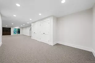 298 Vista Dr, Jericho, NY 11753 - Photo 32