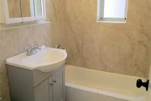 595 McLean Ave, Yonkers, NY 10705 - Photo 20